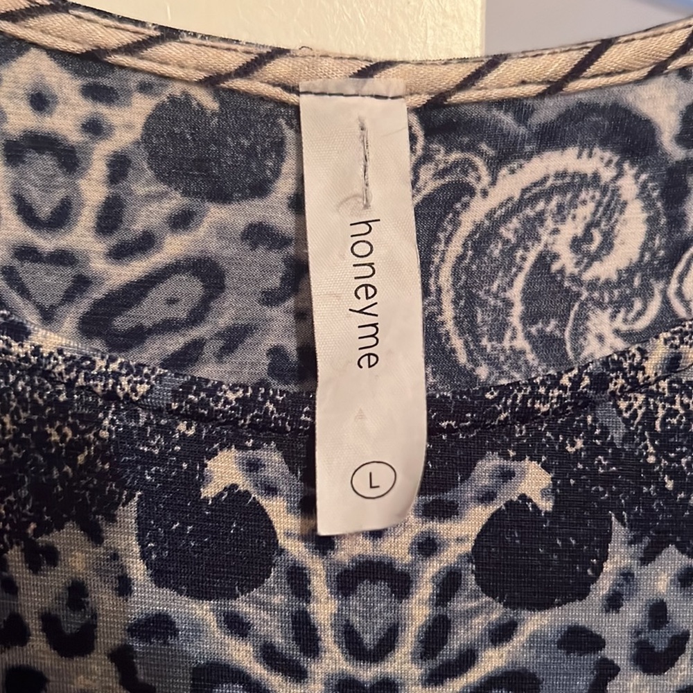 Blue/white dress - Picture 3 of 3